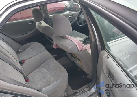 2001 Honda Accord 2.3 Ex from USA, damaged, VIN 1HGCG56671A137886